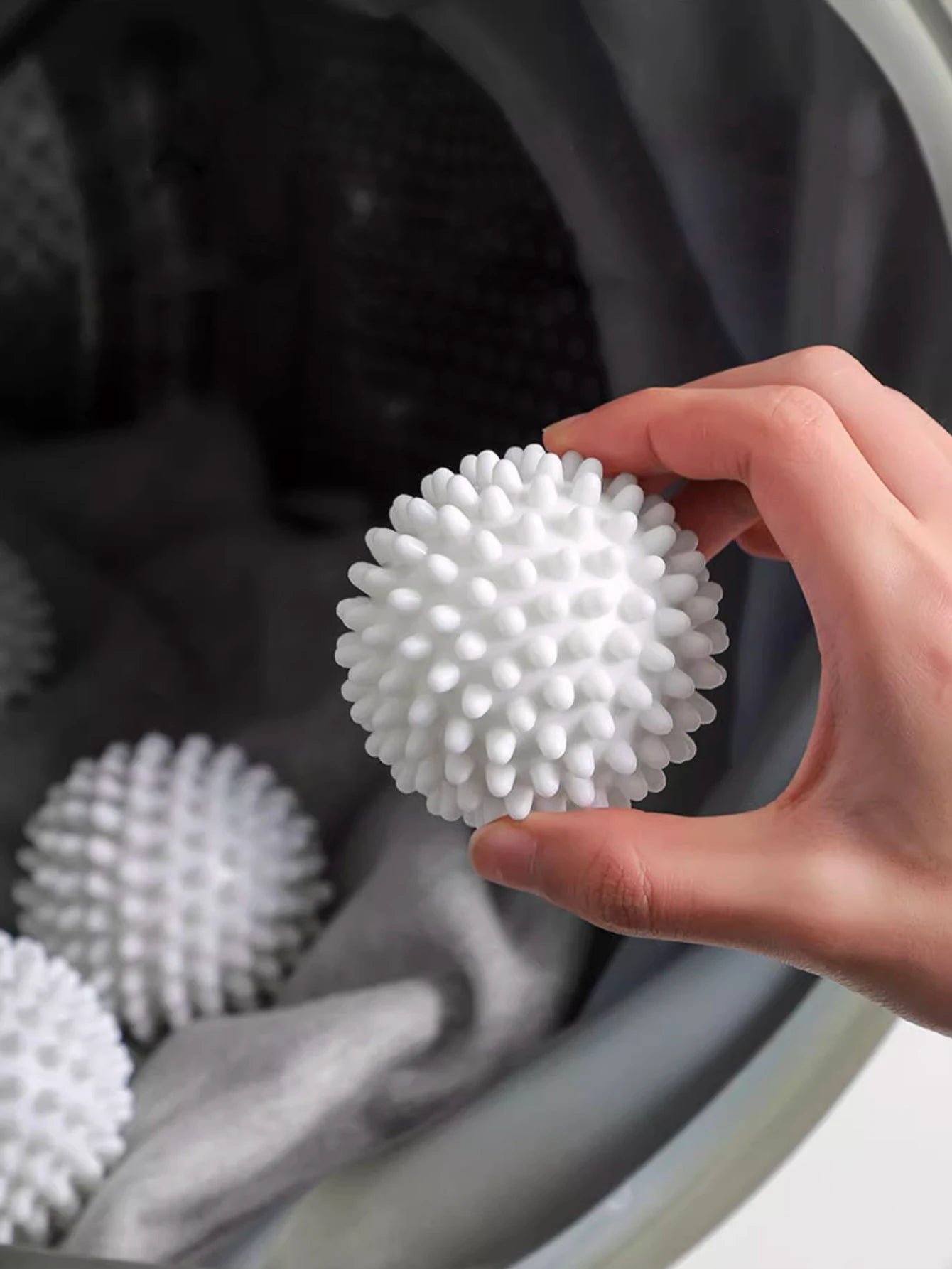 TPR anti Winding Laundry Ball Circular Pure White Magic Cleaning Drum Washing Machine for Dirt Removal and Knotting
